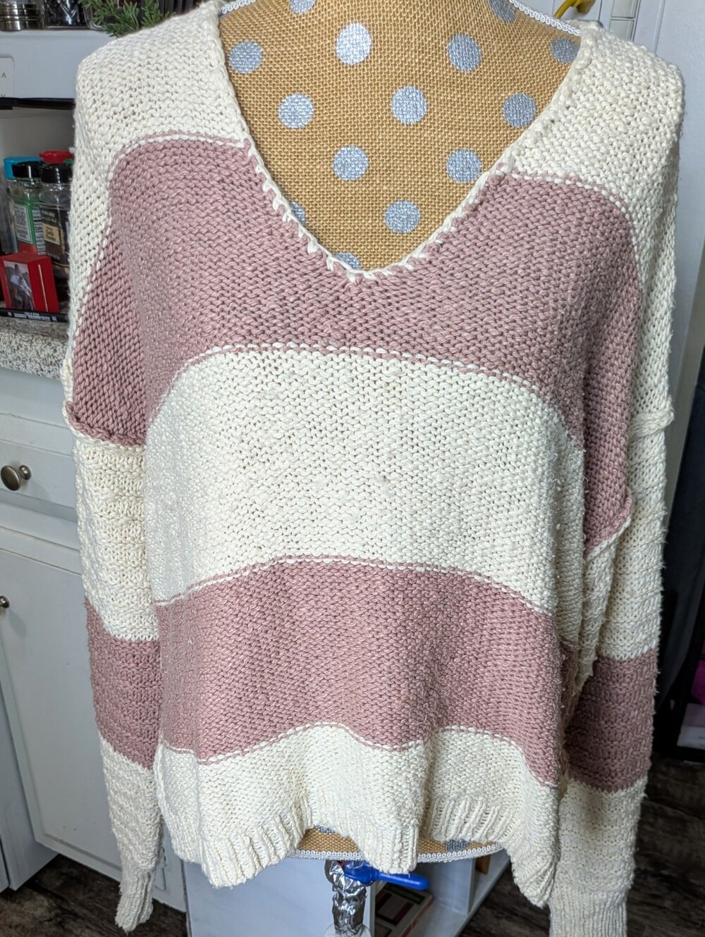 Chunky V-Neck Striped Knit Sweater - Cream & Dusty Pink